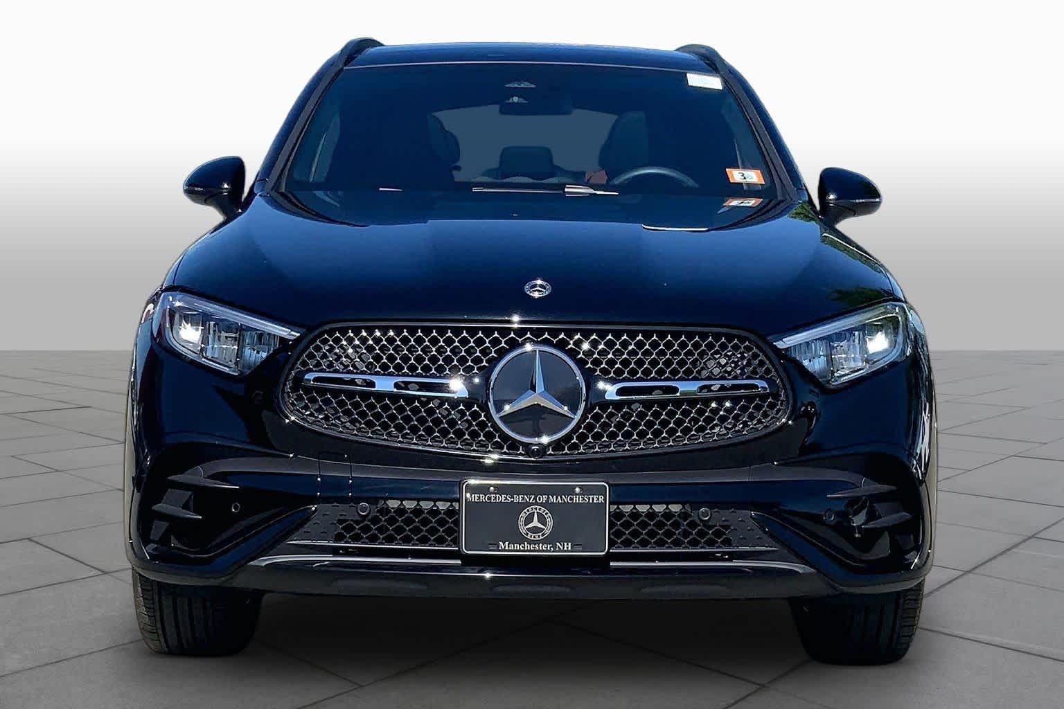 Certified Used 2026 Black Mercedes-Benz GLC 300 image 4