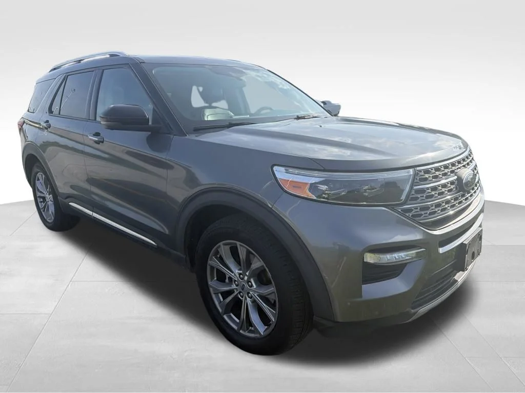 Used 2021 Gray Ford Limited image 14