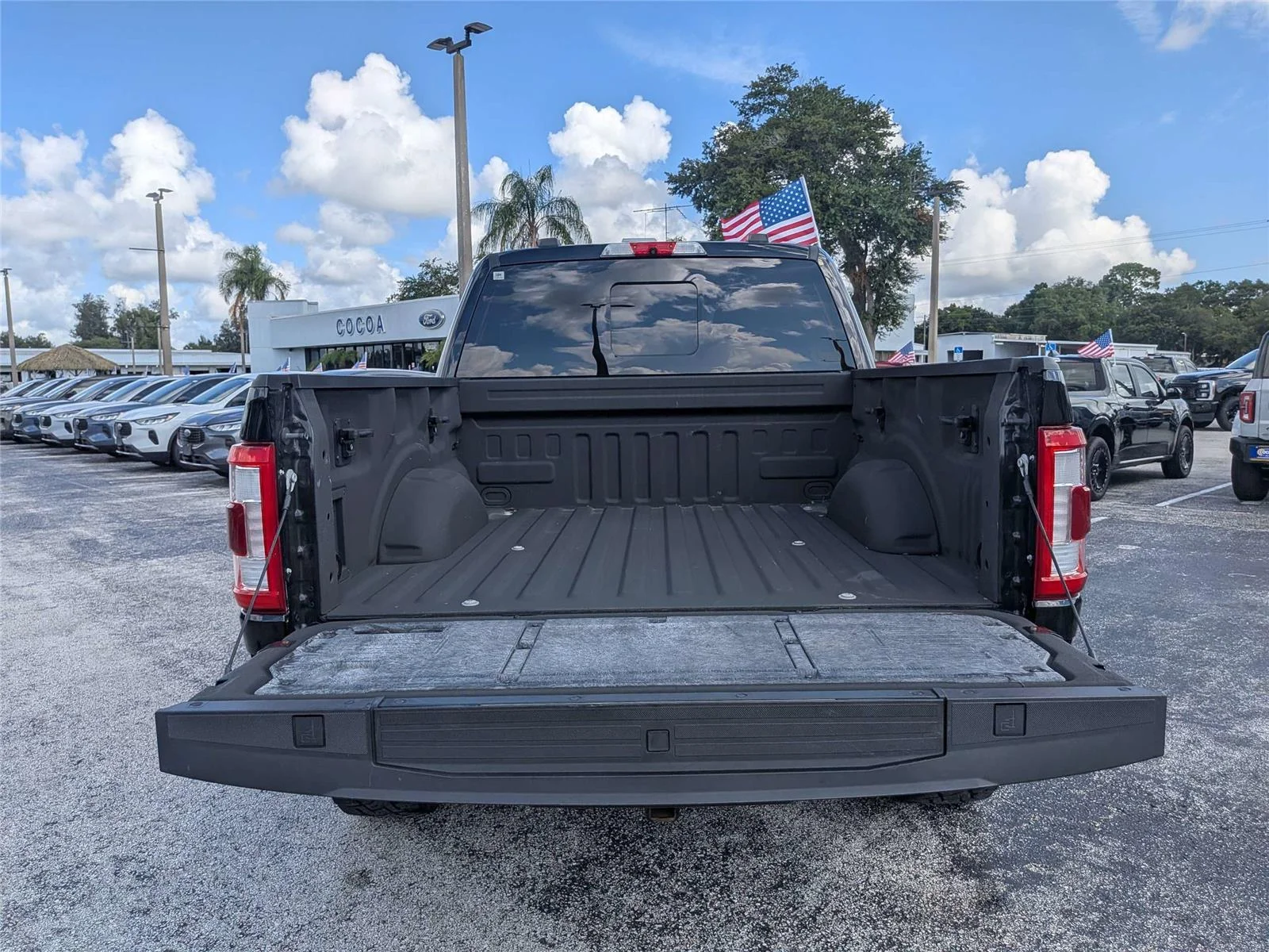 Certified Used 2022 Black Ford Lariat image 12