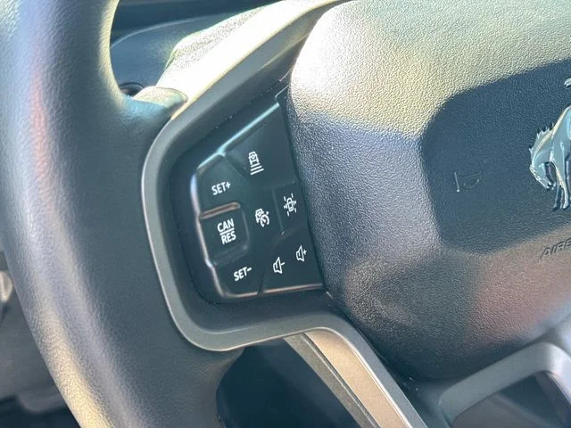 Used 2025 Gray Ford Badlands image 32