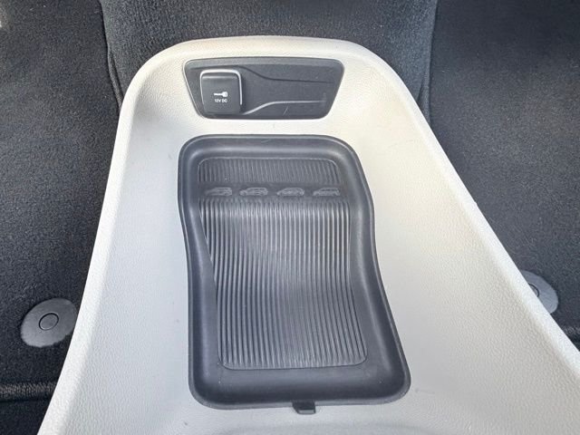 2024 Chrysler Pacifica Touring L - Photo 17