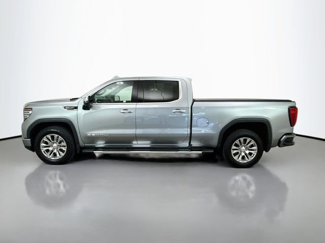 Used 2023 Silver GMC Denali image 4