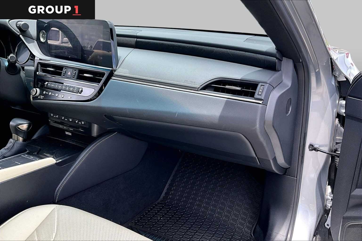 Used 2022 Iridium Lexus Luxury image 16