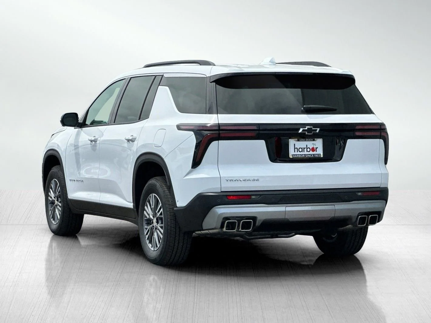 2025 Chevrolet Traverse LT - Photo 6