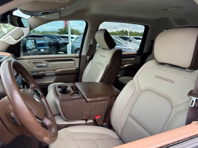 Used 2022 White Ram Laramie image 5