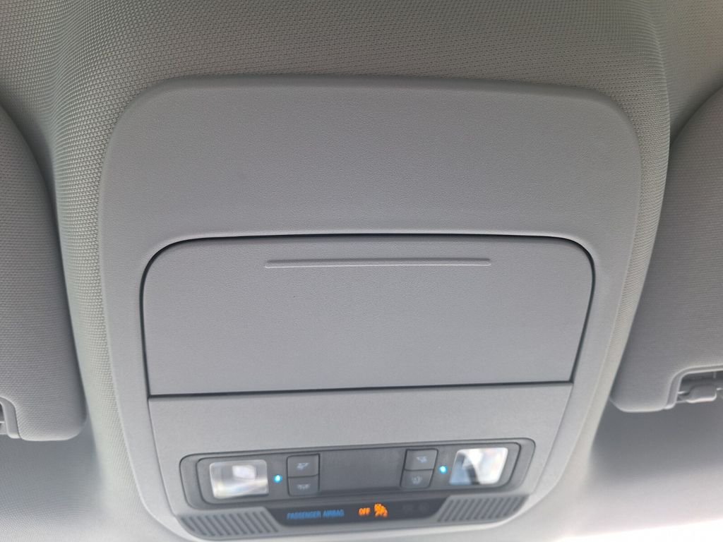 Used 2023 Blue Ford XLT image 19