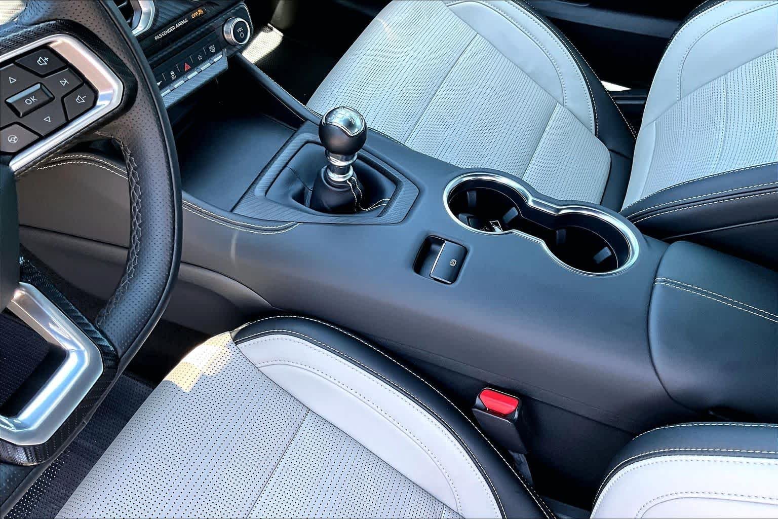 Certified Used 2025 Oxford White Ford GT Premium image 17