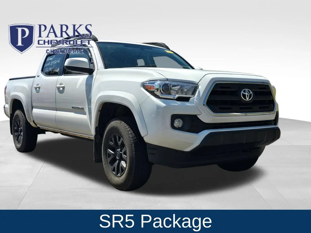 Used 2017 White Toyota SR5 V6 image 1