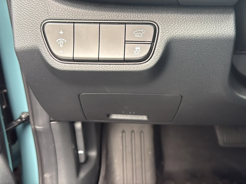 Certified Used 2026 Blue Kia SX image 7