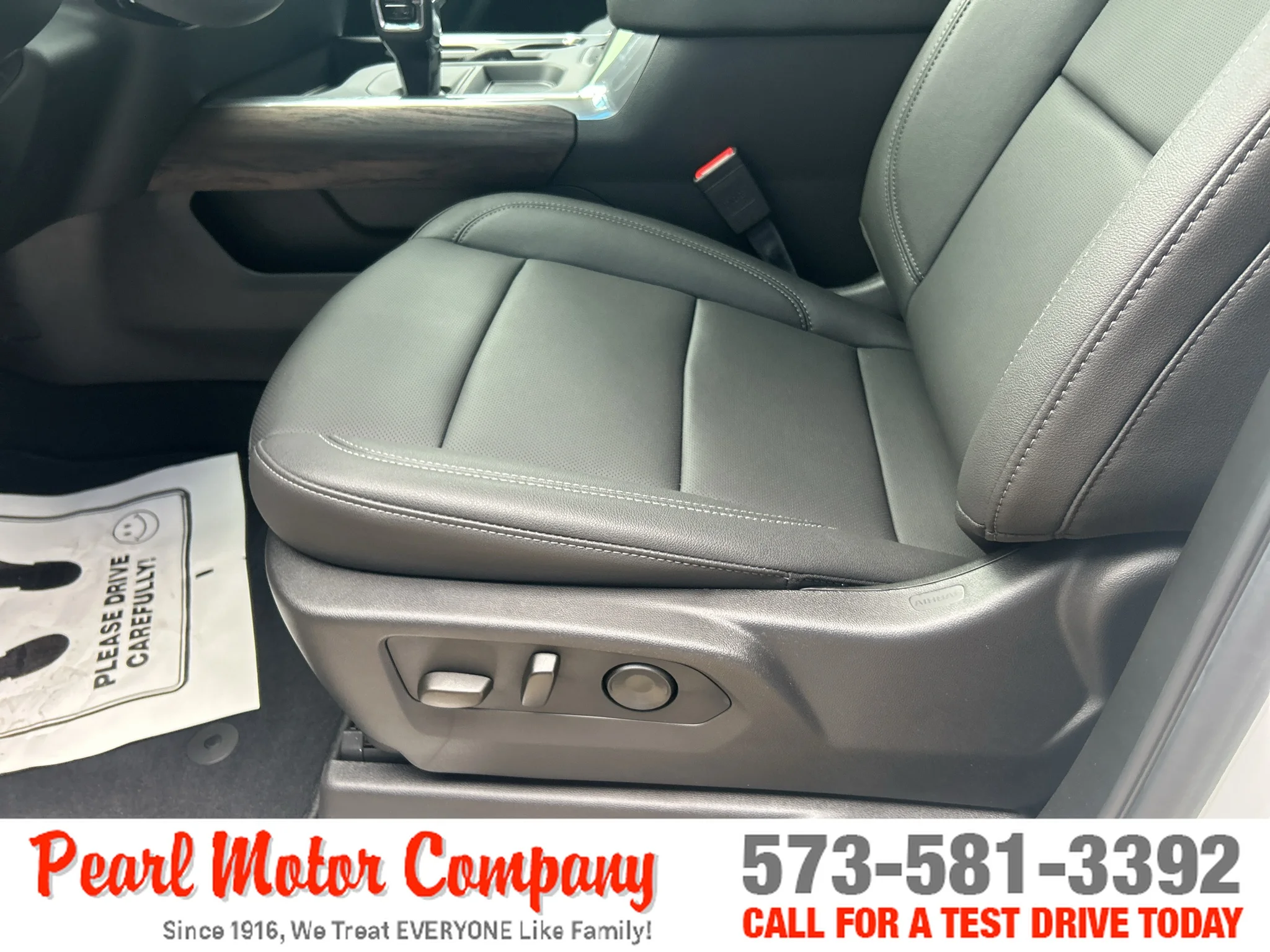 2026 GMC Sierra 1500 SLT - Photo 11