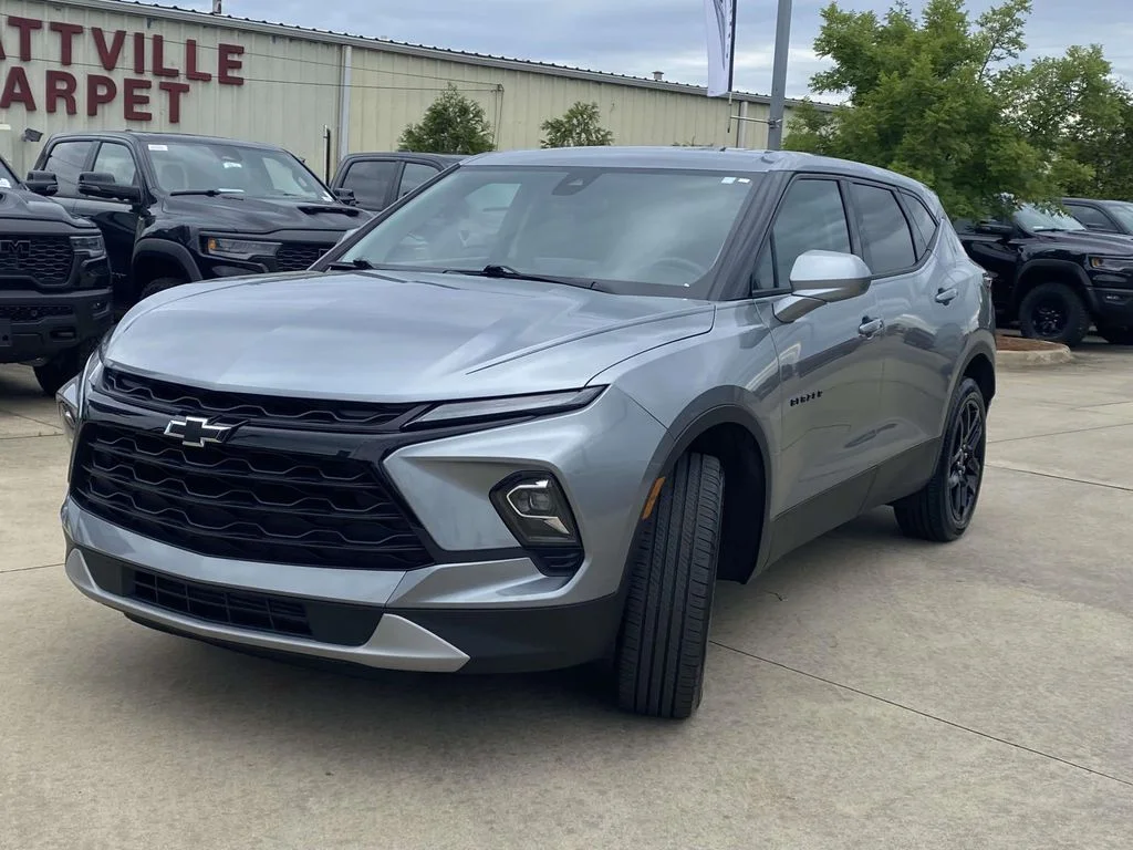 Used 2024 Gray Chevrolet LT image 38