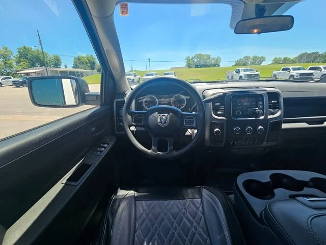 Used 2018  Ram Tradesman image 13