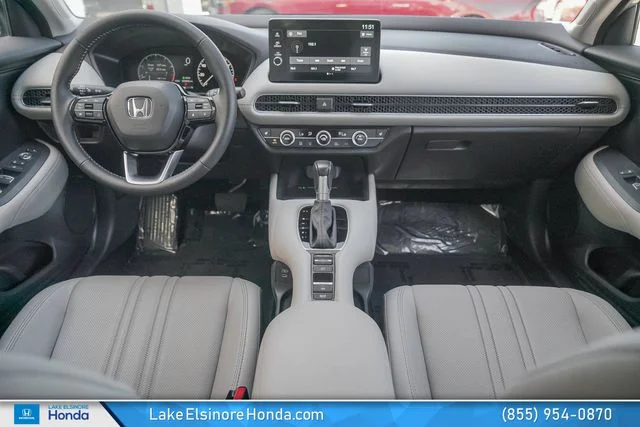 Used 2026 Solar Silver Metallic Honda EX-L image 19