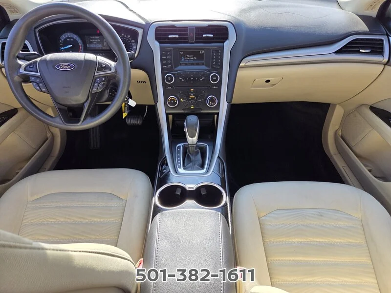 Used 2016 Oxford White FORD 4DR SDN SE FWD image 14