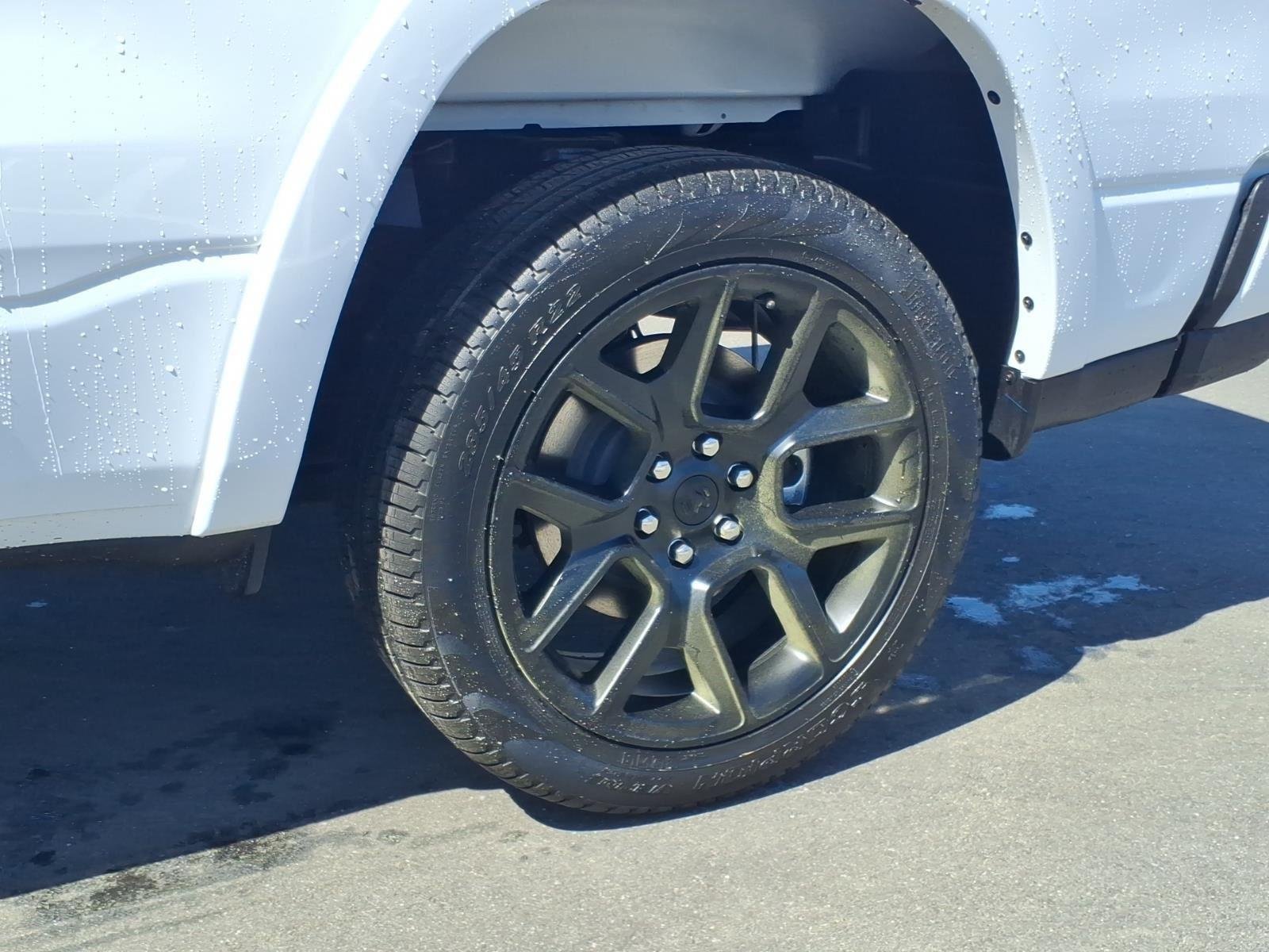 New 2026 Bright White Clear-Coat Exterior Paint RAM Laramie image 11