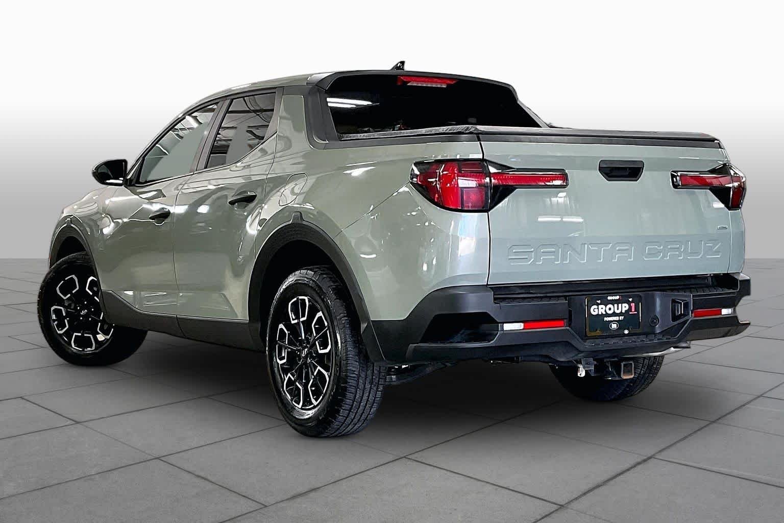 Used 2024 Sage Gray Hyundai SEL image 12