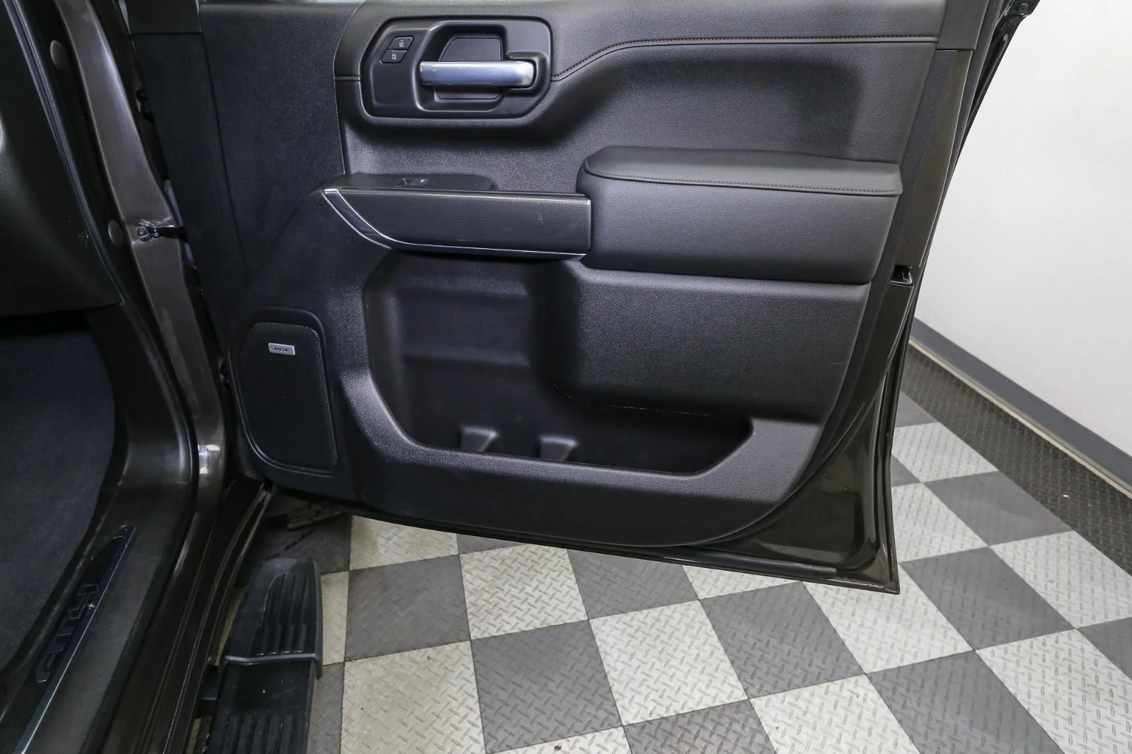 Used 2021 Brownstone Metallic GMC AT4 image 23