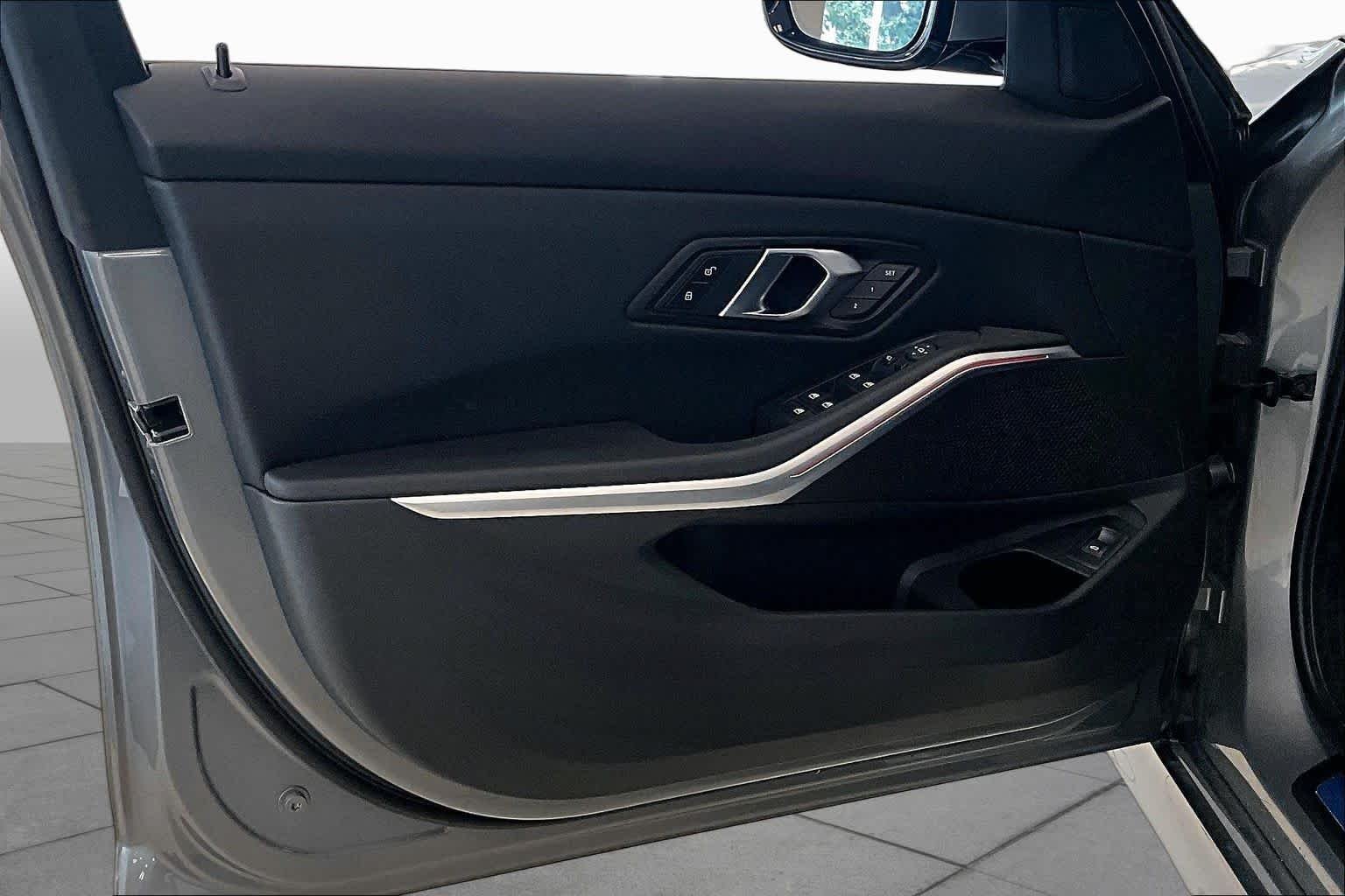 Used 2024 Skyscraper Grey Metallic BMW 330i image 19