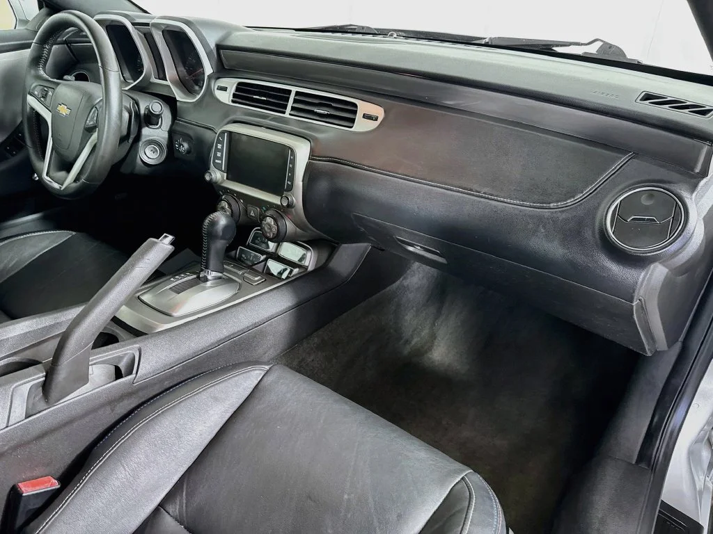 Used 2014 Silver Chevrolet 2LT image 36