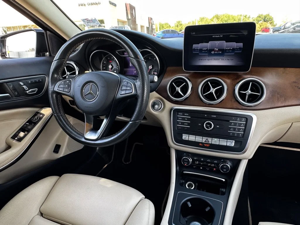 Used 2019  Mercedes-Benz GLA 250 image 8
