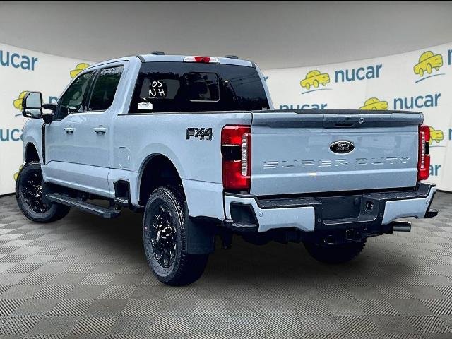 New 2026 Glacier Gray Metallic Tri-Coat Ford Lariat image 19