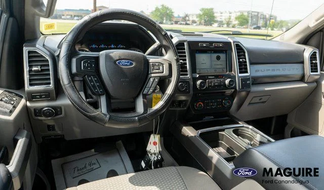 Used 2017 Black Ford XLT image 11
