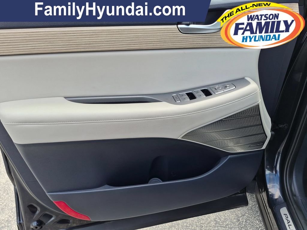 2022 Hyundai Palisade Limited - Photo 12