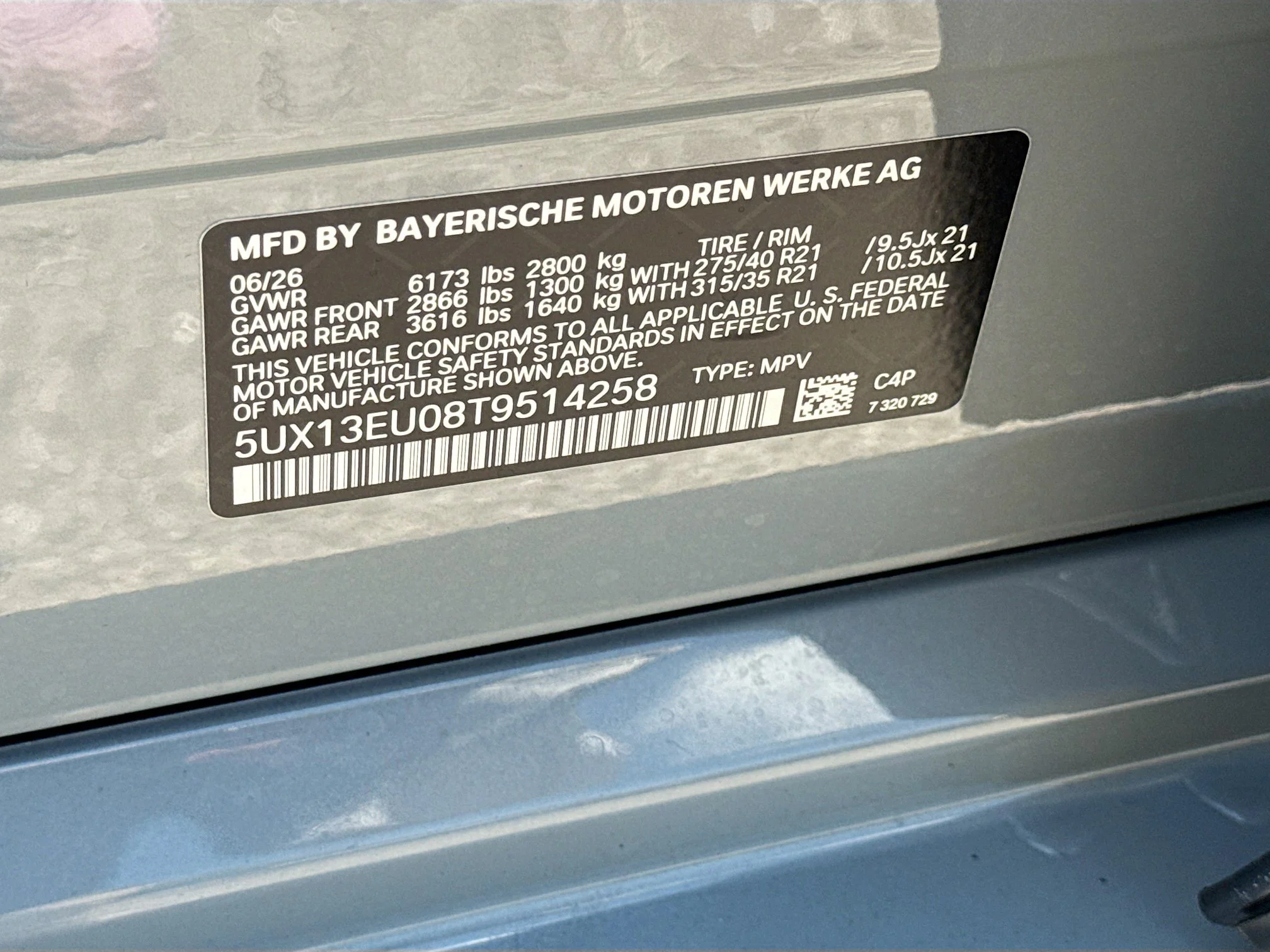 New 2026 Brooklyn Grey Metallic BMW sDrive40i image 43