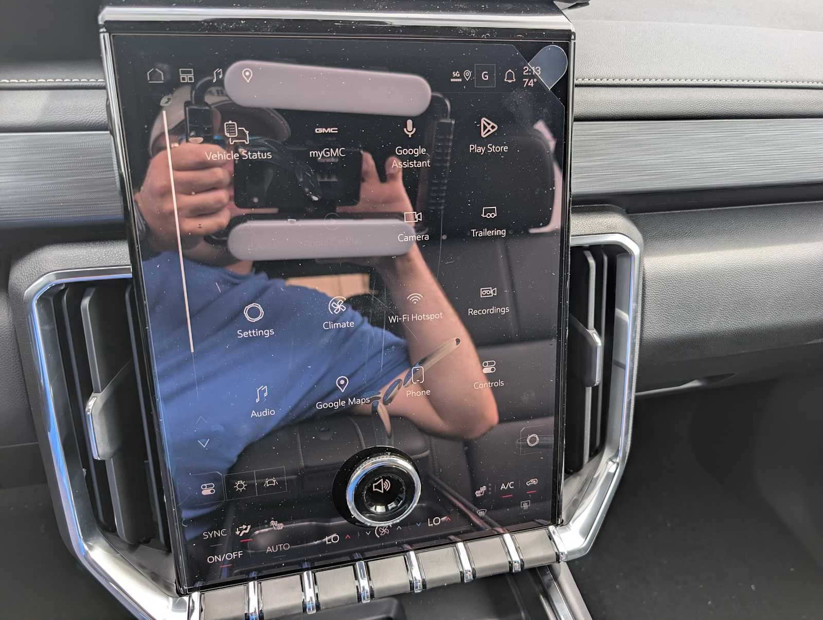 New 2027 Sterling Metallic GMC Elevation image 21