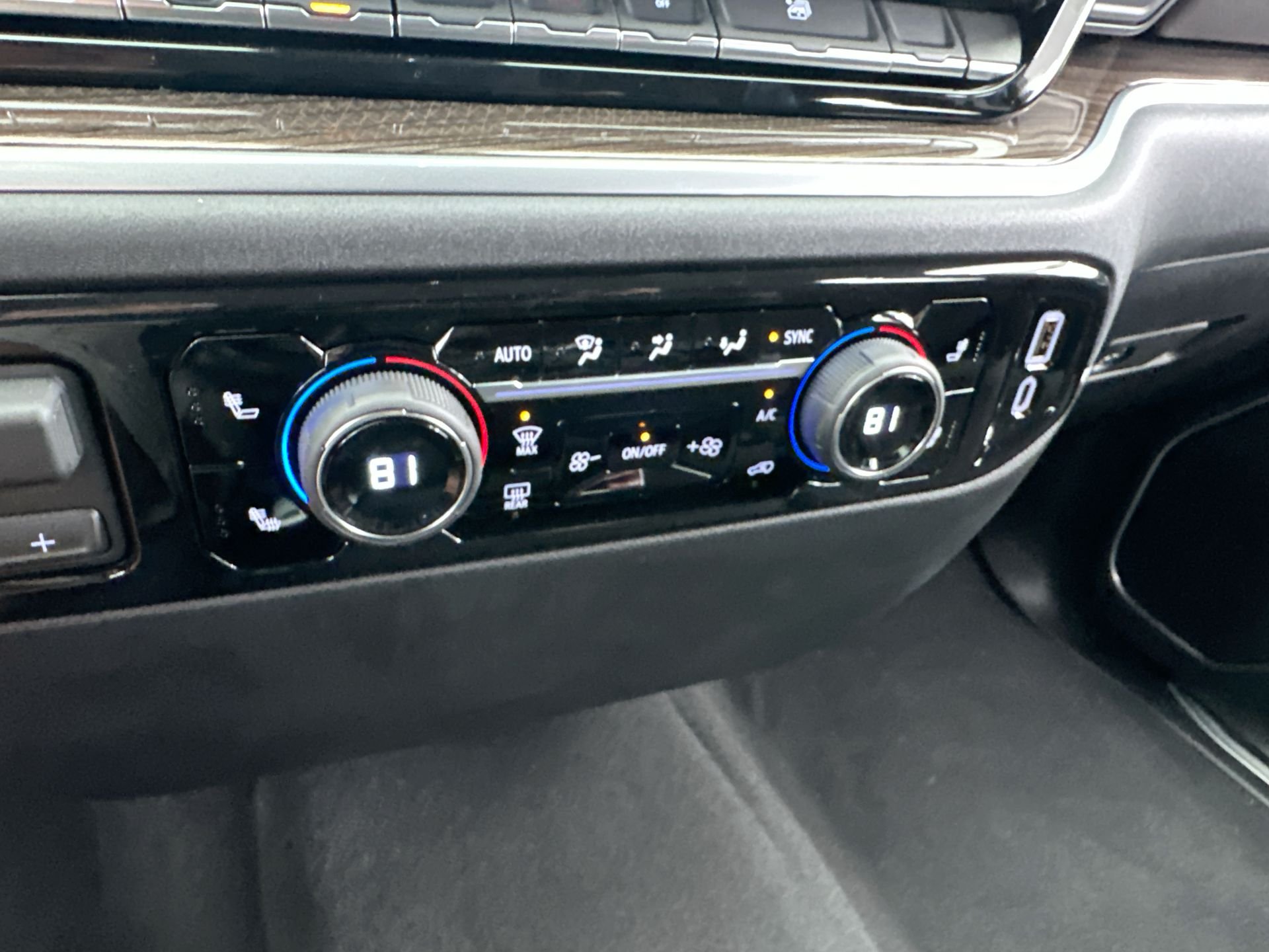 2026 Chevrolet Silverado 1500 RST - Photo 72