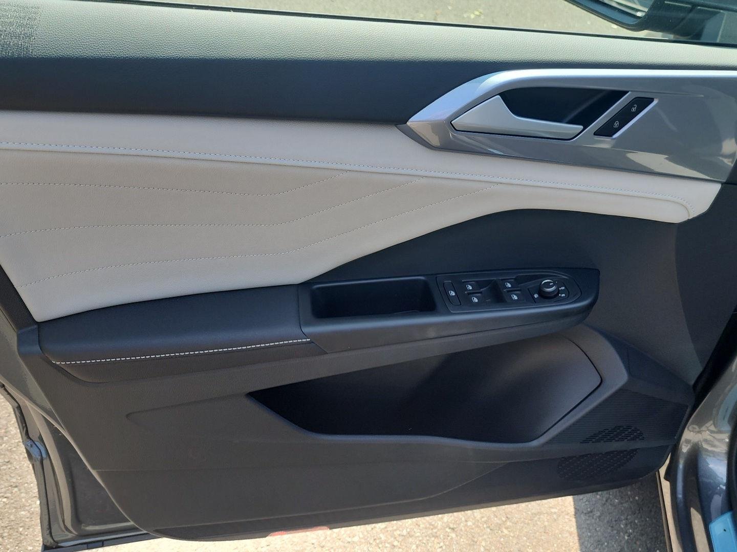 New 2026 Platinum Gray Metallic Volkswagen SEL image 12