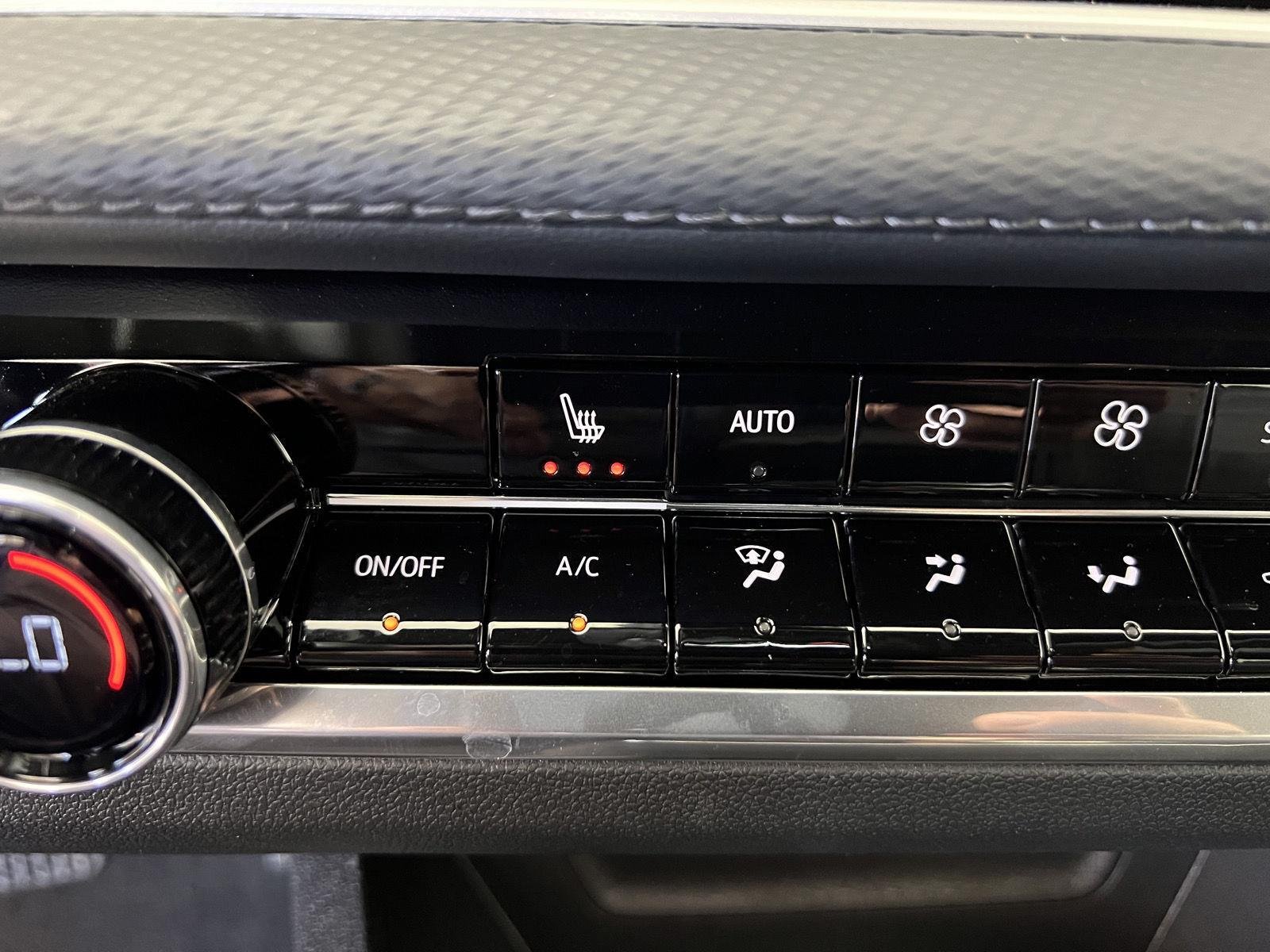 Used 2026 Mosaic Black Metallic Chevrolet AWD LT image 23