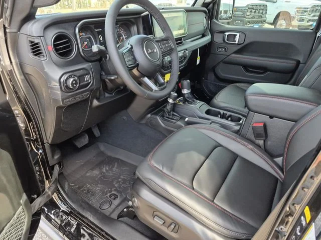 New 2026 Black Clear-Coat Exterior Paint Jeep Rubicon image 15