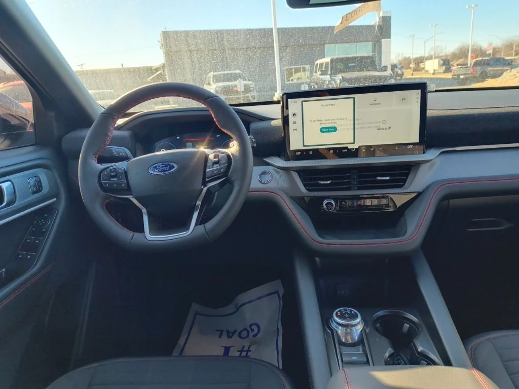 New 2026 Carbonized Gray Metallic Ford ST-Line image 21