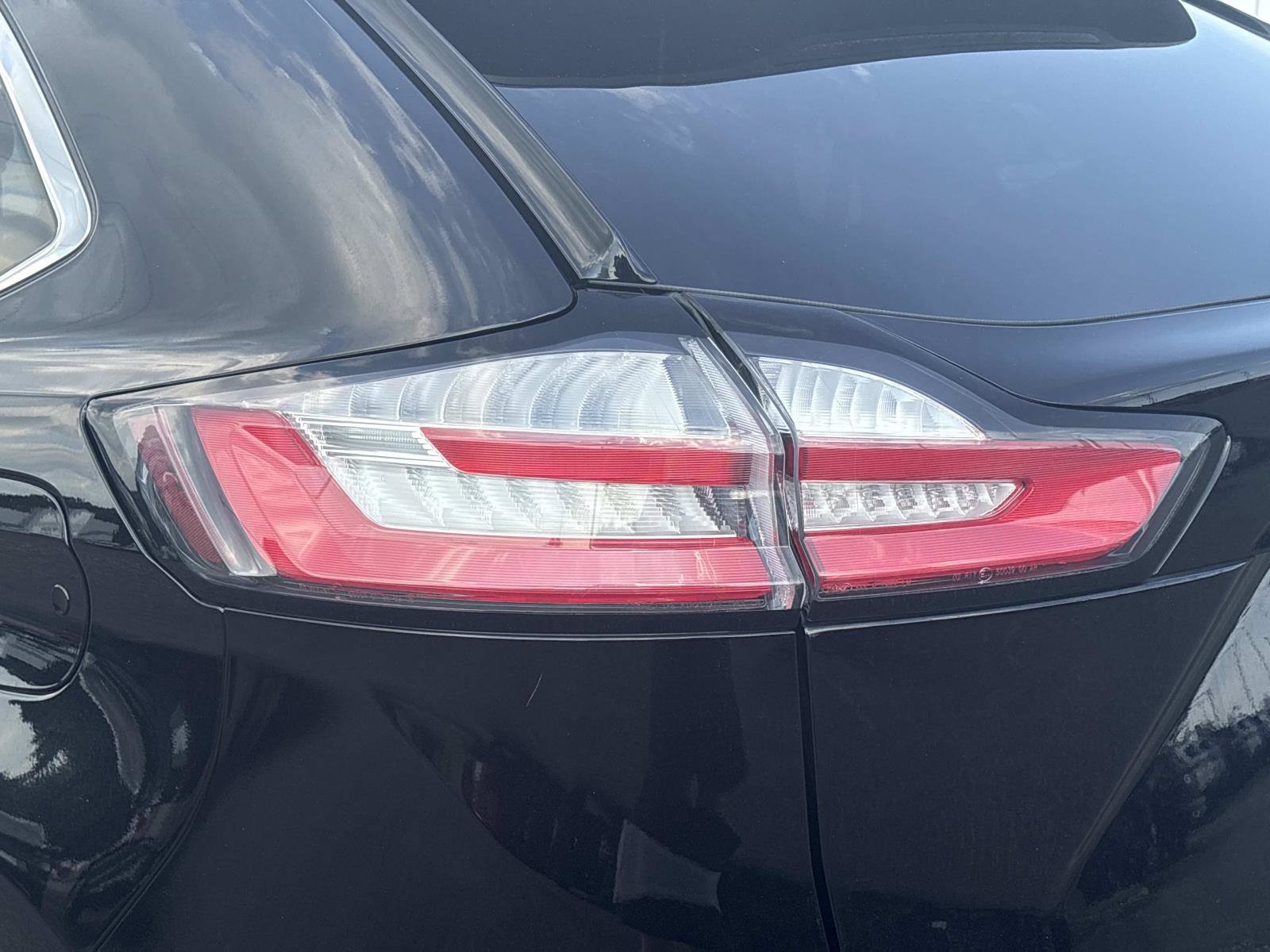 2024 Ford Edge Titanium - Photo 11