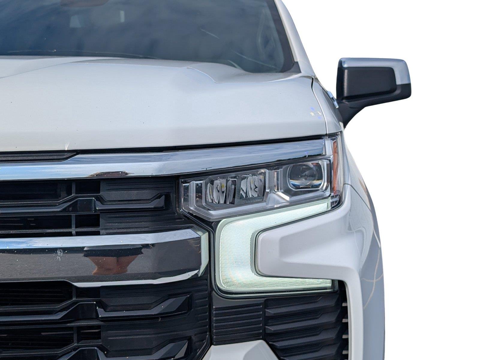 Used 2023 SUMMIT WHITE Chevrolet LT image 12