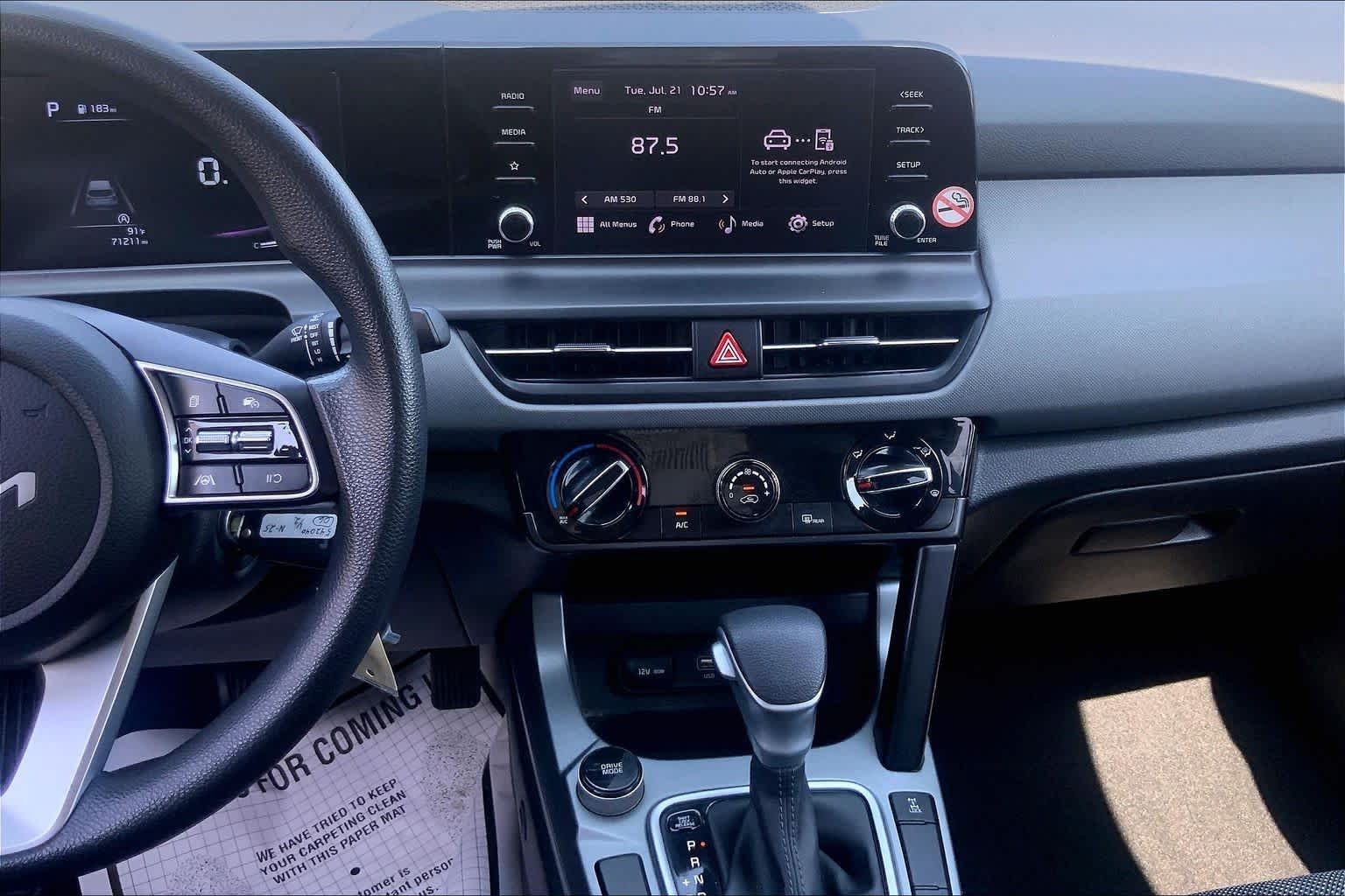 Certified Pre-Owned 2024 Kia Seltos LX