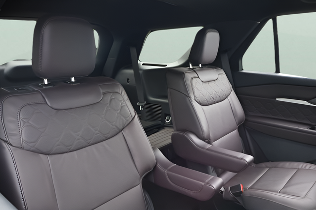 Used 2026 White Ford Platinum image 19