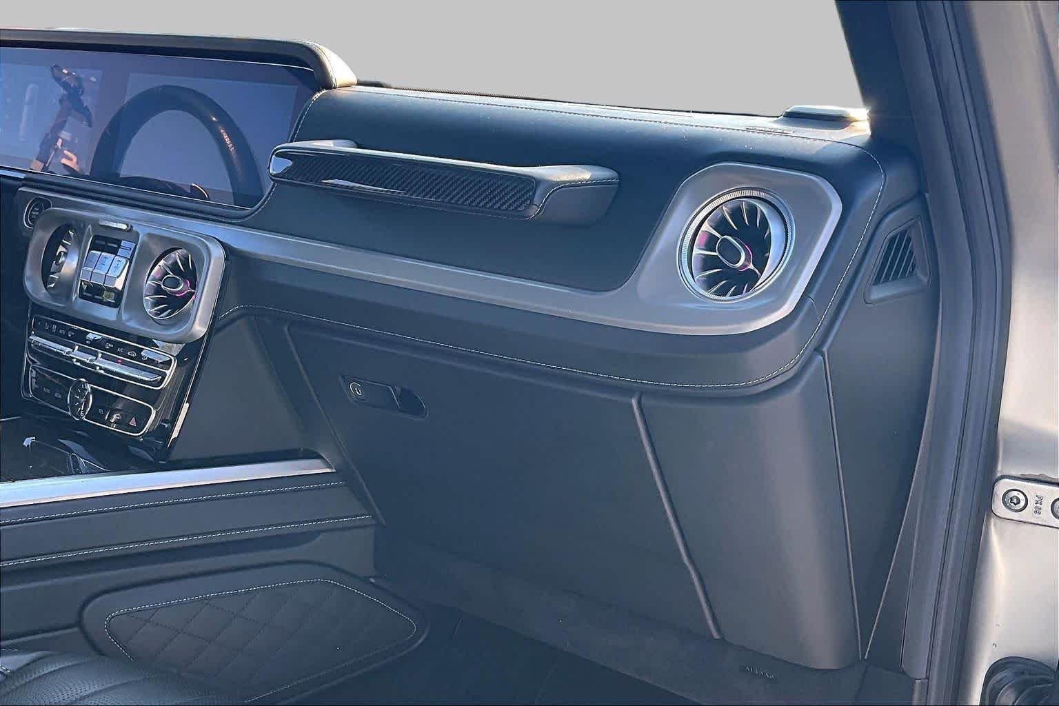 Used 2020 designo Platinum Magno Mercedes-Benz AMG® G 63 image 19