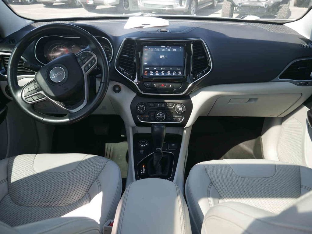 Used 2021 Blue Jeep Limited image 5