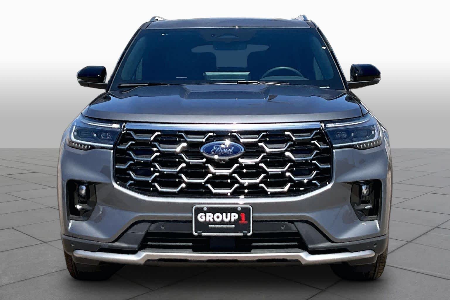 New 2026 Carbonized Gray Metallic Ford Platinum™ image 3
