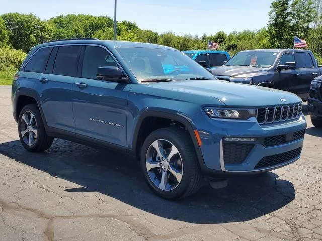 New 2026 Steel Blue Exterior Paint Jeep Limited image 2