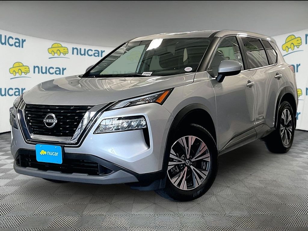 Certified Used 2023 Silver Nissan SV image 3