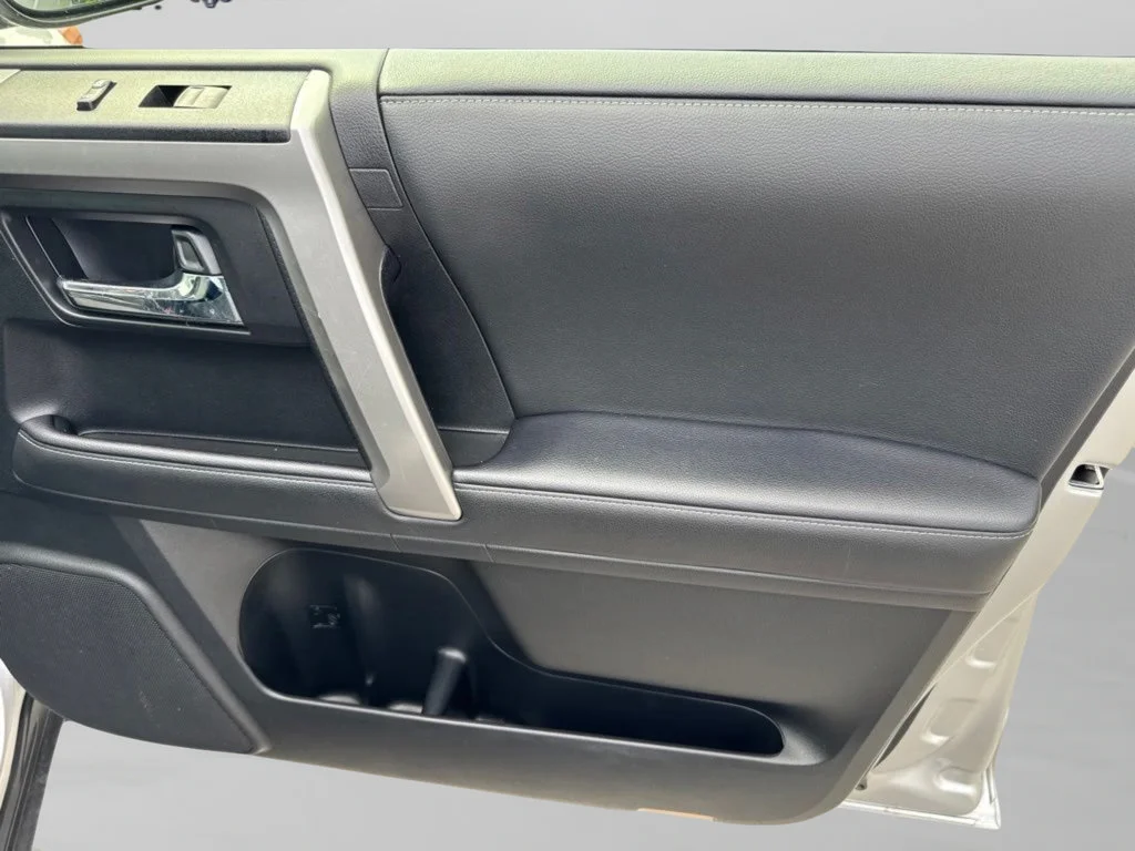 Used 2024 Classic Silver Metallic Toyota SR5 image 38