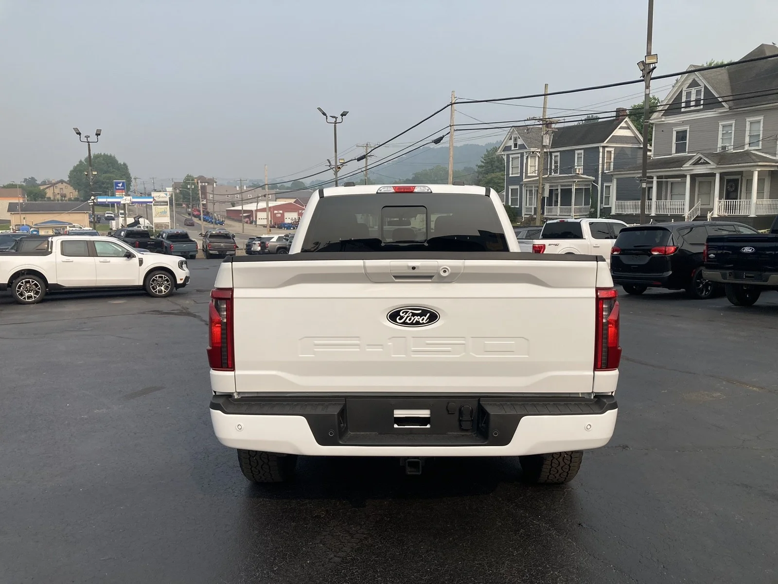 New 2026 Oxford White Ford XLT image 6