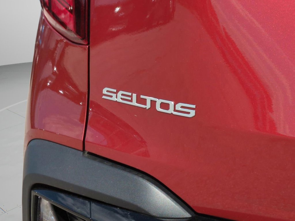 New 2026 Mars Orange Kia S image 13