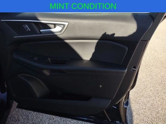Used 2024 Black Metallic Ford SEL image 23