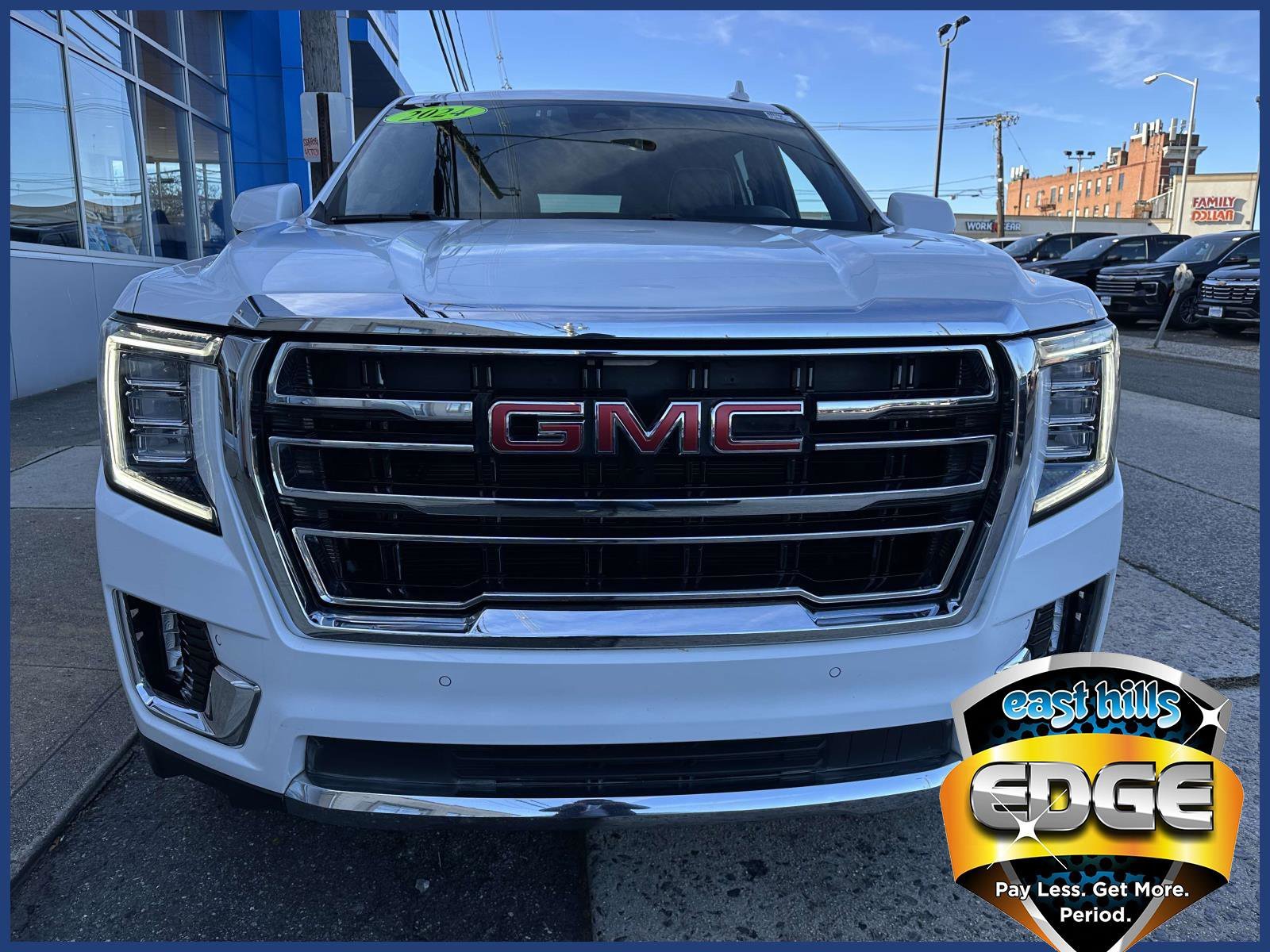 2024 GMC Yukon SLT - Photo 8