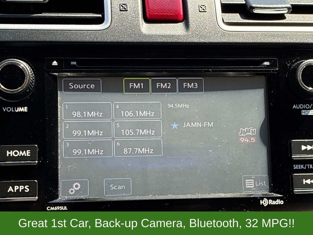 Used 2016 Silver Subaru 2.0i Premium image 29