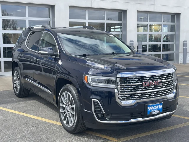 2022 GMC Acadia Denali